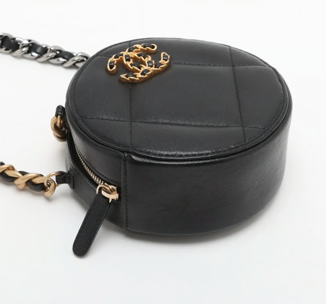Chanel 19 Round Bag 28th